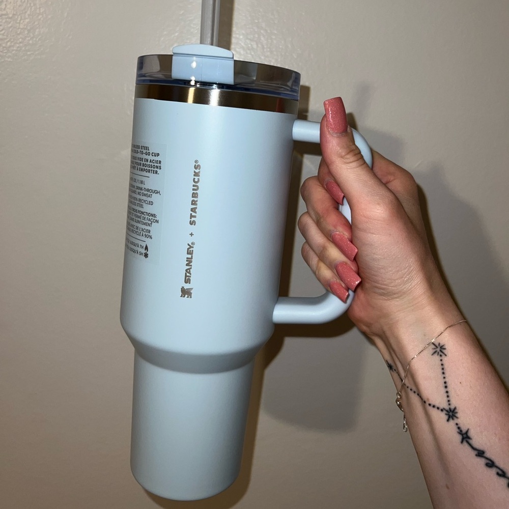 STARBUCKS x STANLEY SPRING BLUE 2024